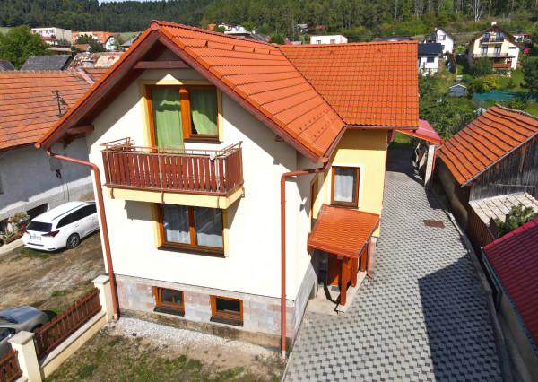 EXKLUZÍVNE  Rodinný dom, obec Dravce, okres Levoča